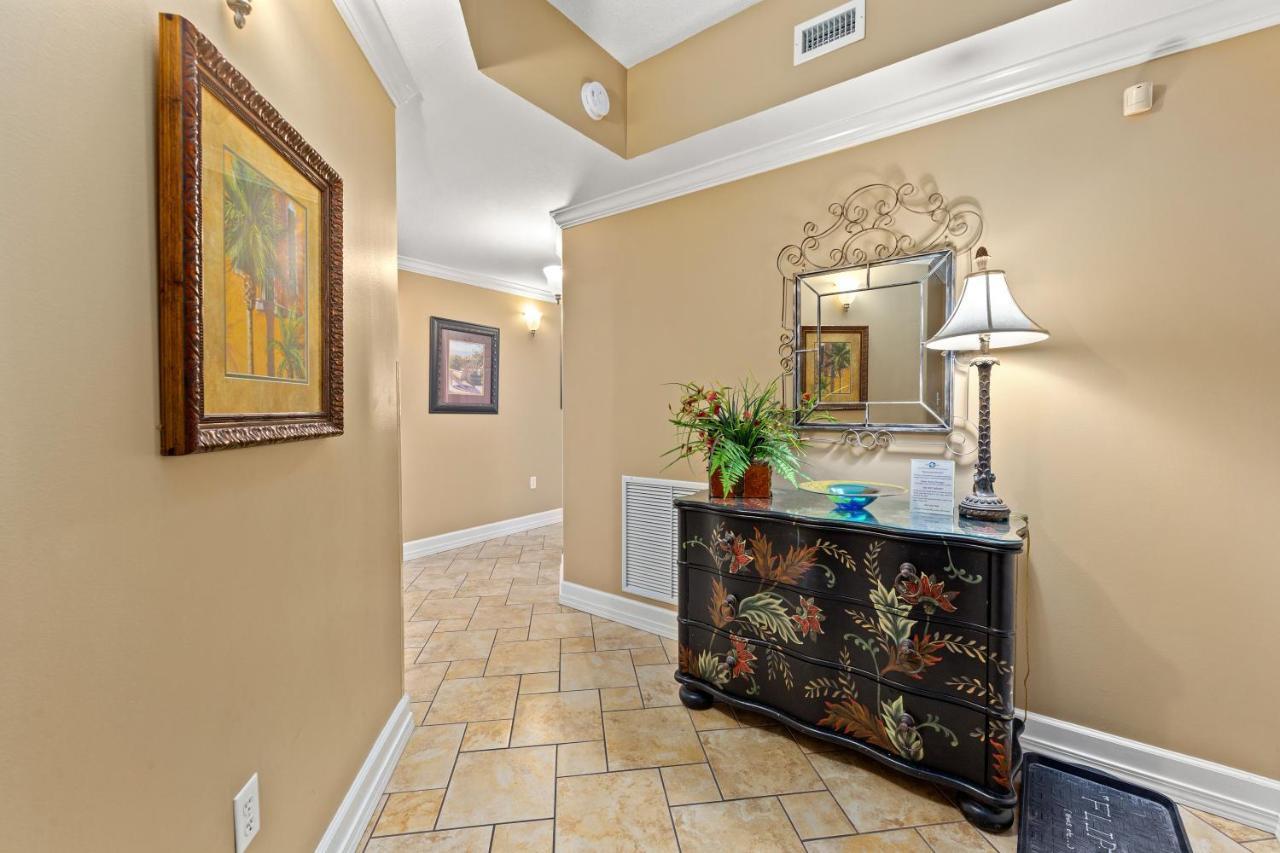 Gulf Front Master Bedroom! 2 Pools & Hot Tubs! Sleeps 8! Panama City Beach Dış mekan fotoğraf